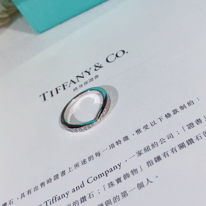 18K Tiffany Harmony  Ring