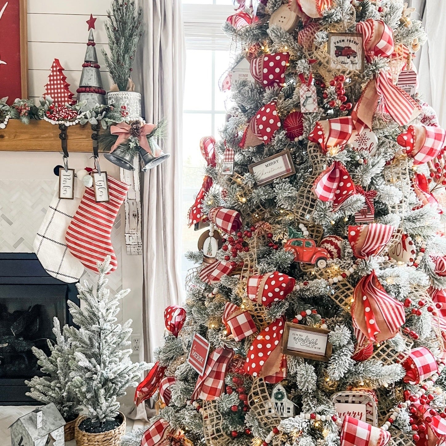 (Latest Edition!) Decorate Your Christmas Tree With Ribbon Like A Pro (Video Tutorial + Bonus Video)