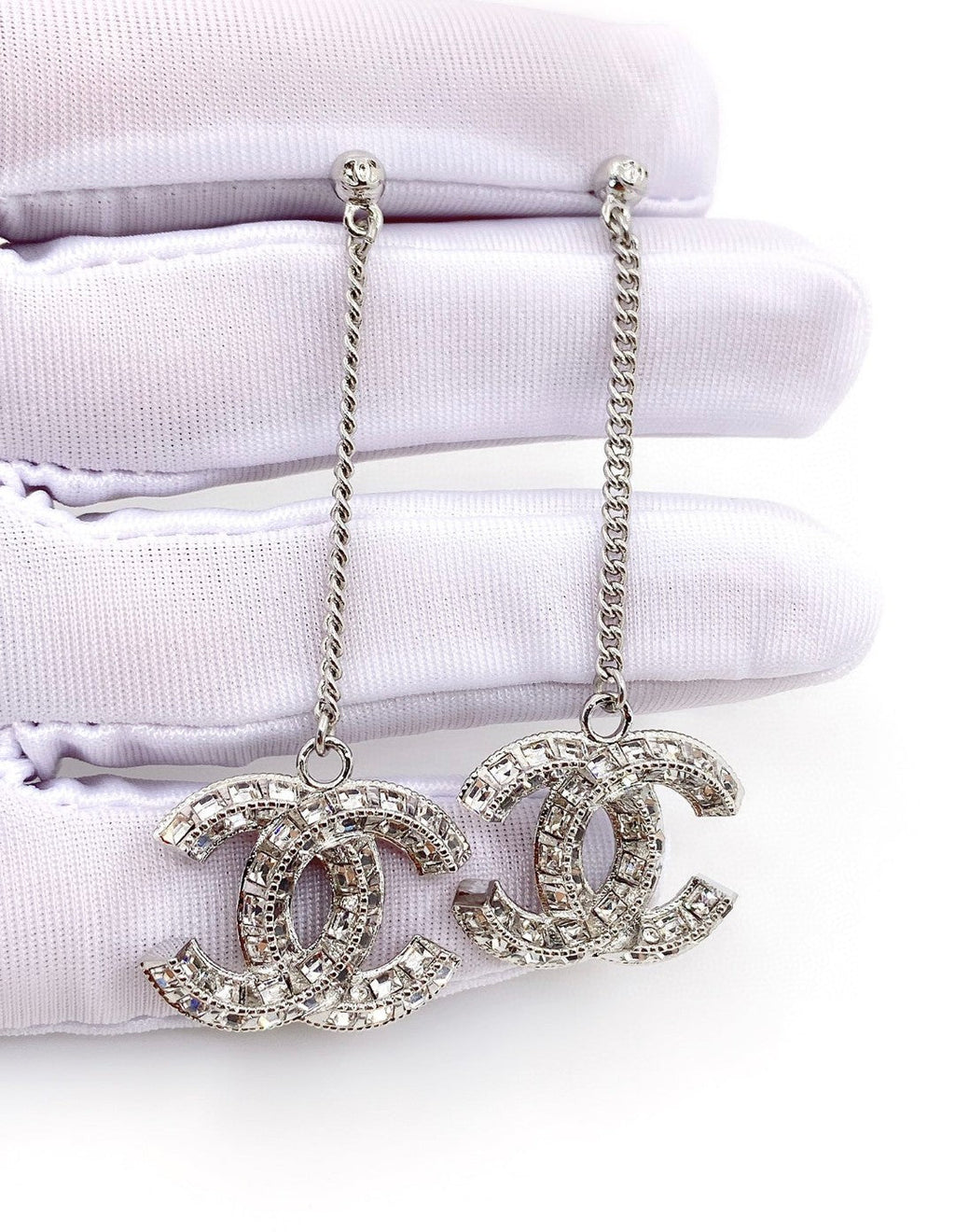 18K  Chanel Long Crystals Earrings