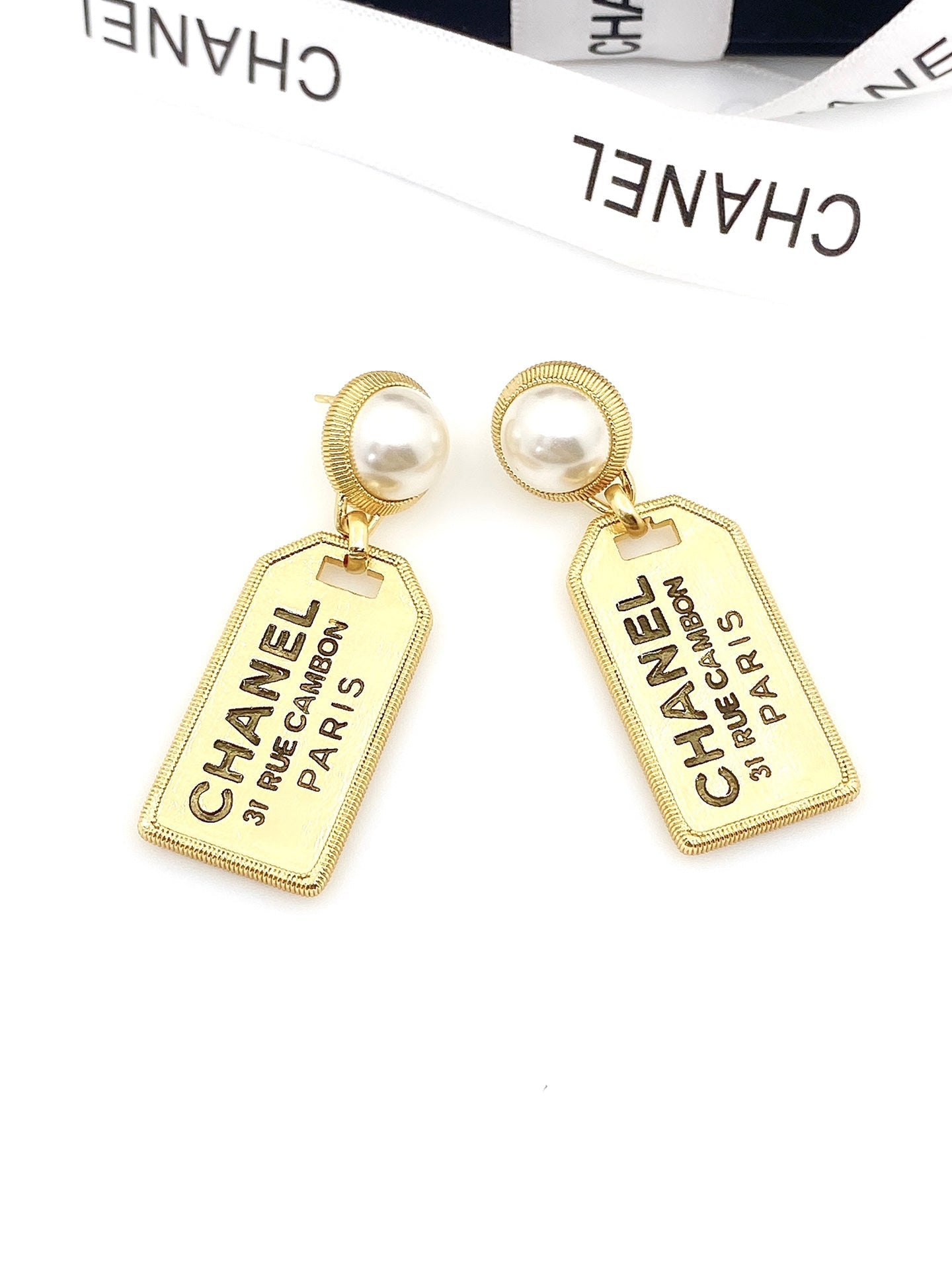 18K  Chanel Paris Pearl Earrings