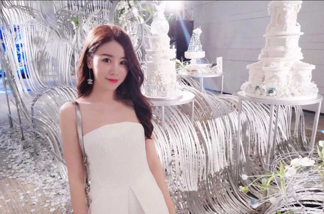 18K  Chanel Long Crystals Earrings